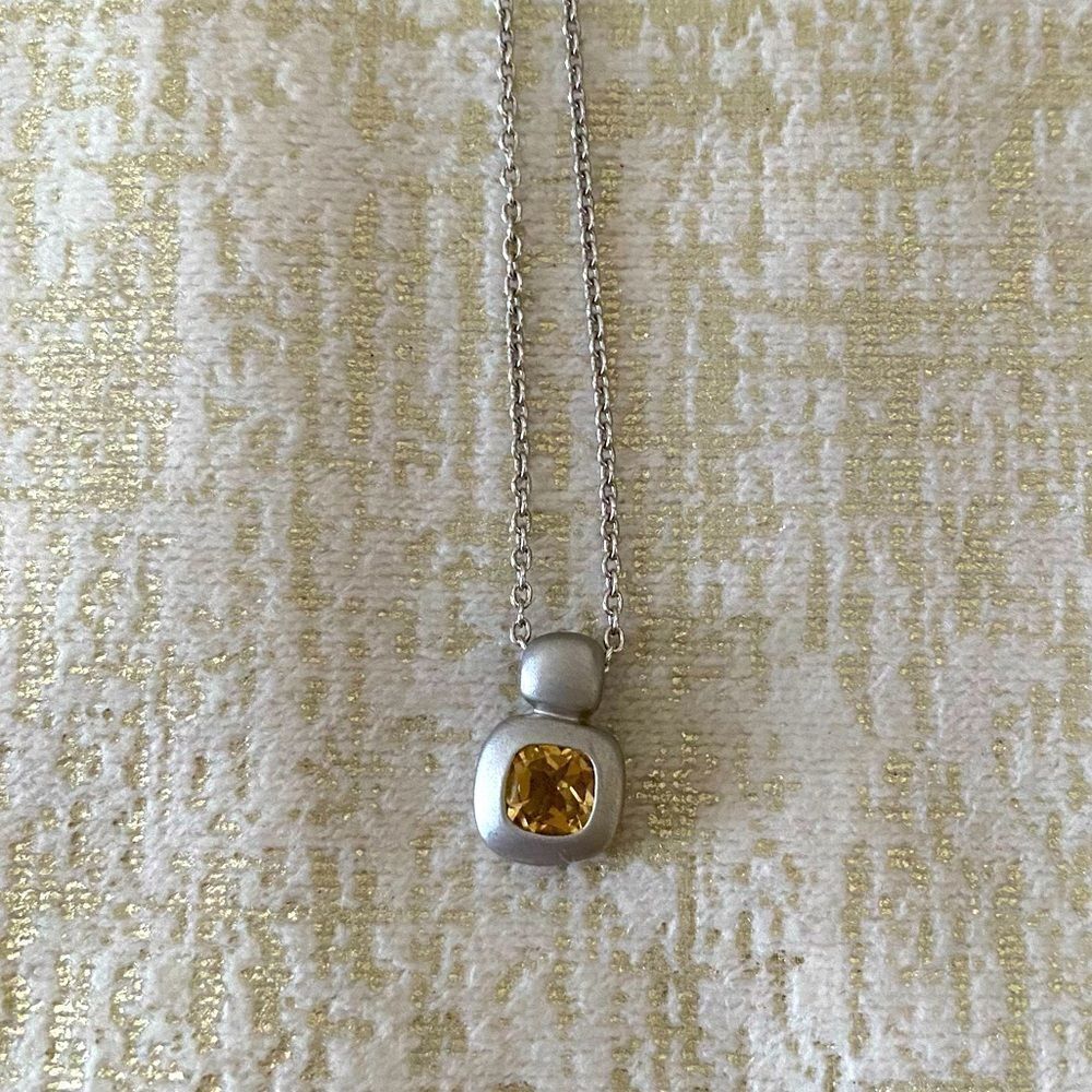 Rustic Cuff K48 Sterling Silver 925 November Birthstone Necklace Topaz. EUC!